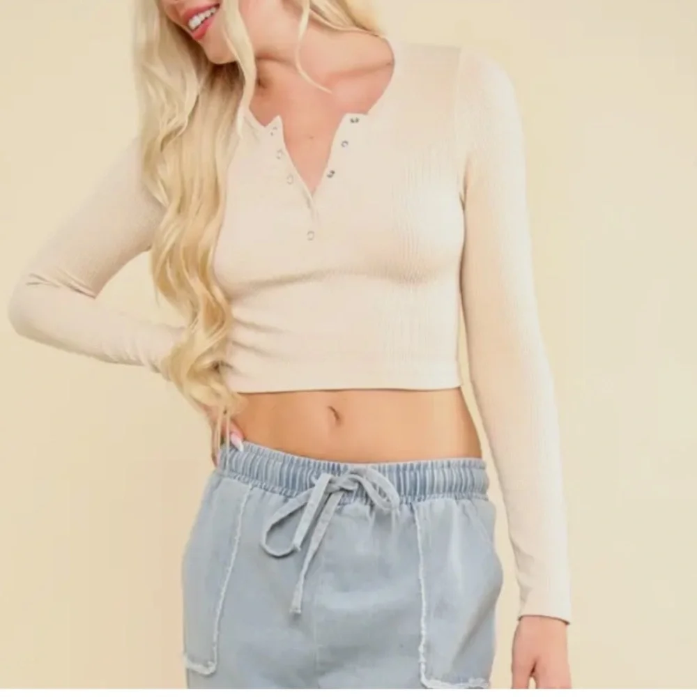 Cream Long Sleeve crop snap Henley Top size S/M